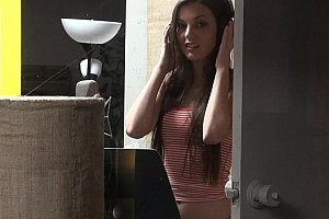 欧美高清xx孕交另类俄罗斯巨大乳 Porn